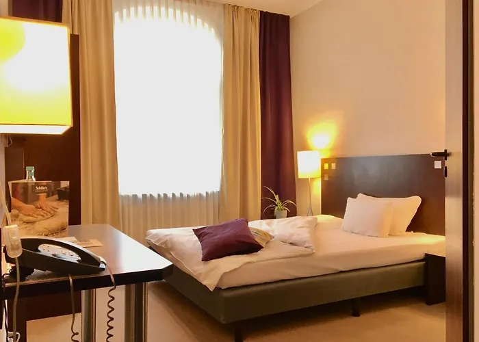 Stein - Schiller's Manufaktur 3* Κόμπλεντς